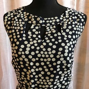 🌺🌺 NWOT Dark Navy & White Polka Dot Dress good for medium or large size